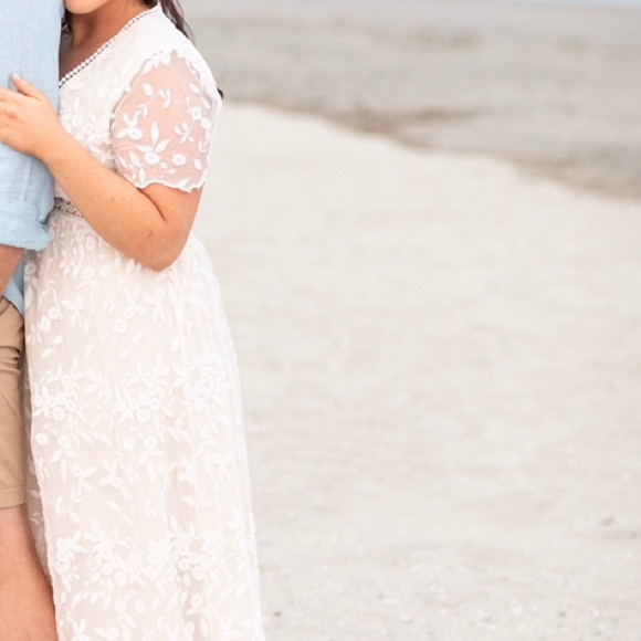 White lace floral maxi dress size XL - Picture 2 of 3